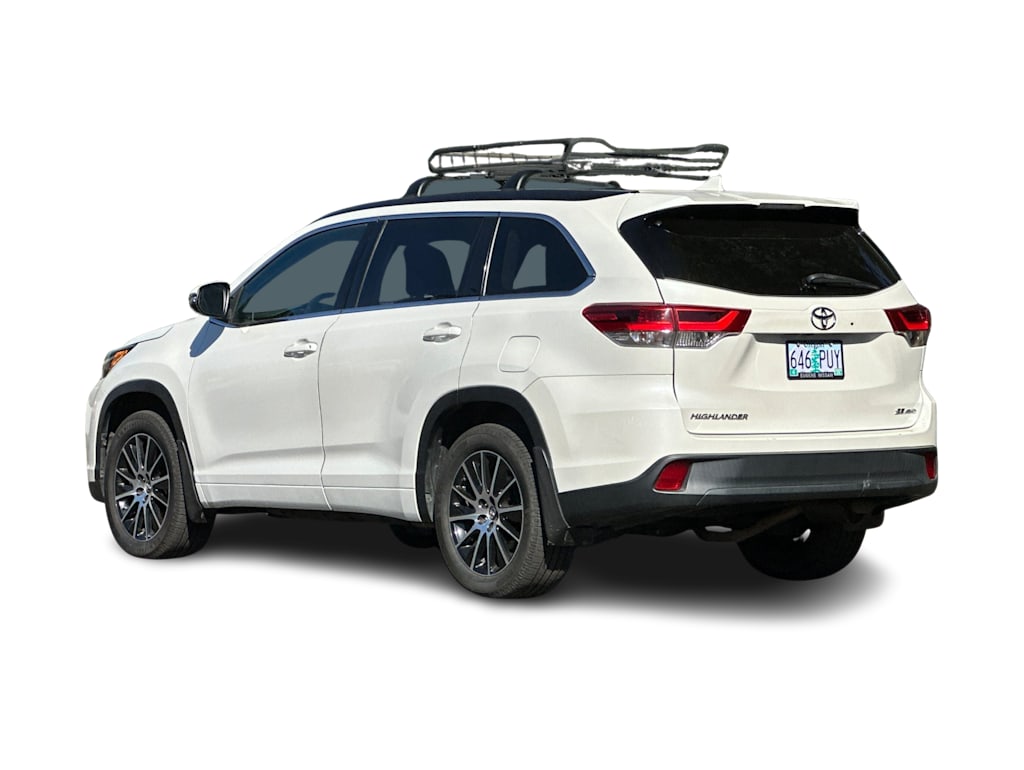 Thumbnail: 2018 Toyota Highlander - 4