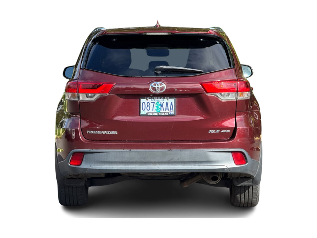 Thumbnail: 2017 Toyota Highlander - 5