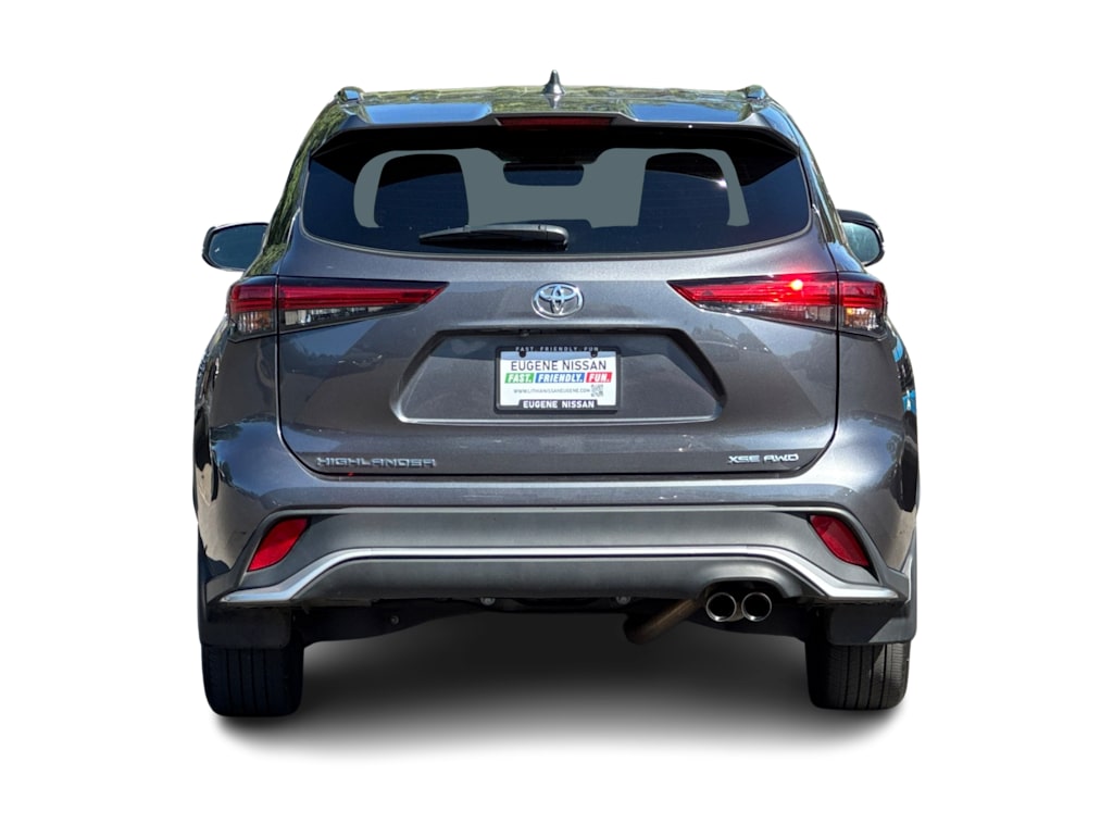 Thumbnail: 2022 Toyota Highlander - 5