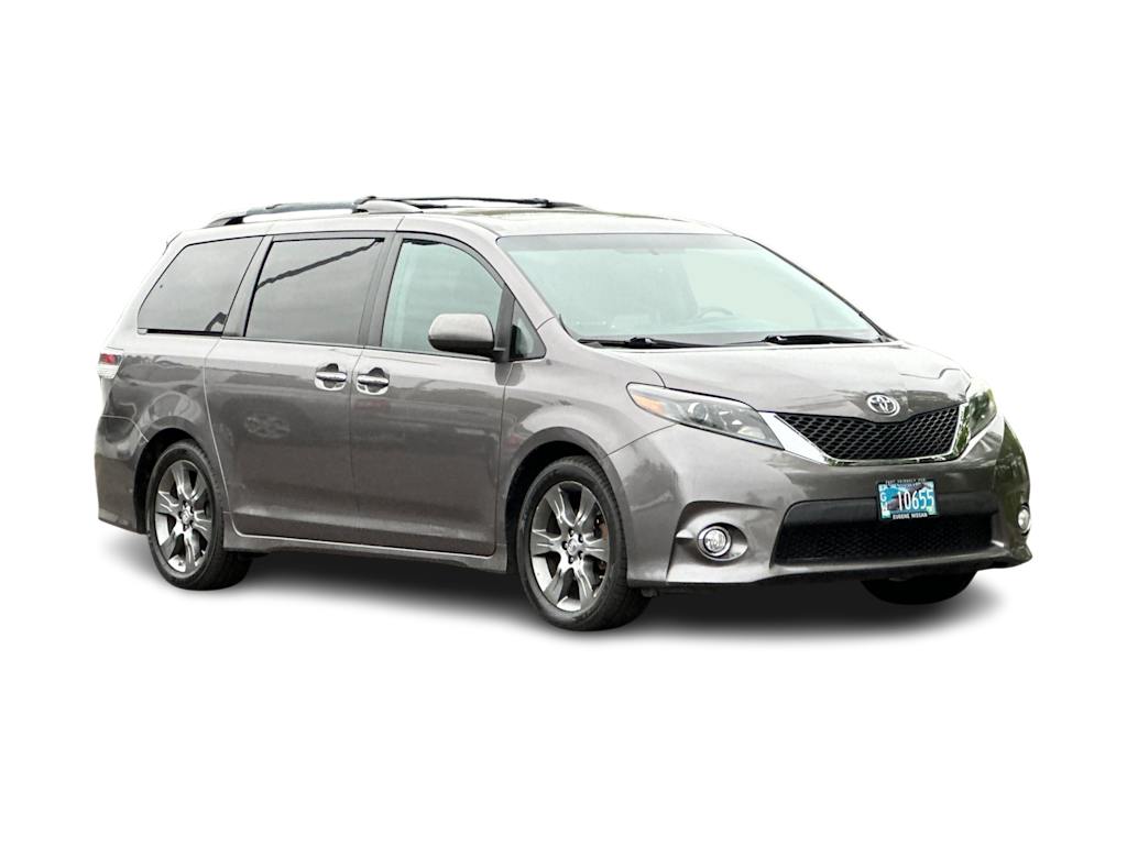 Thumbnail: 2015 Toyota Sienna - 20