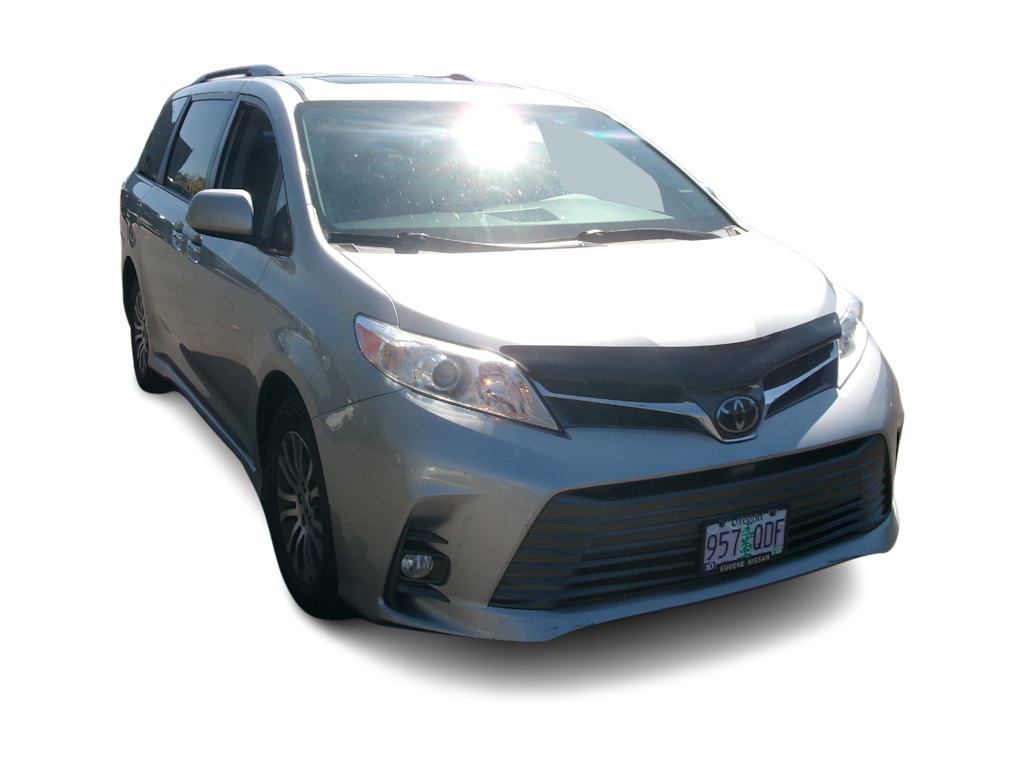 2020 Toyota Sienna XLE 5