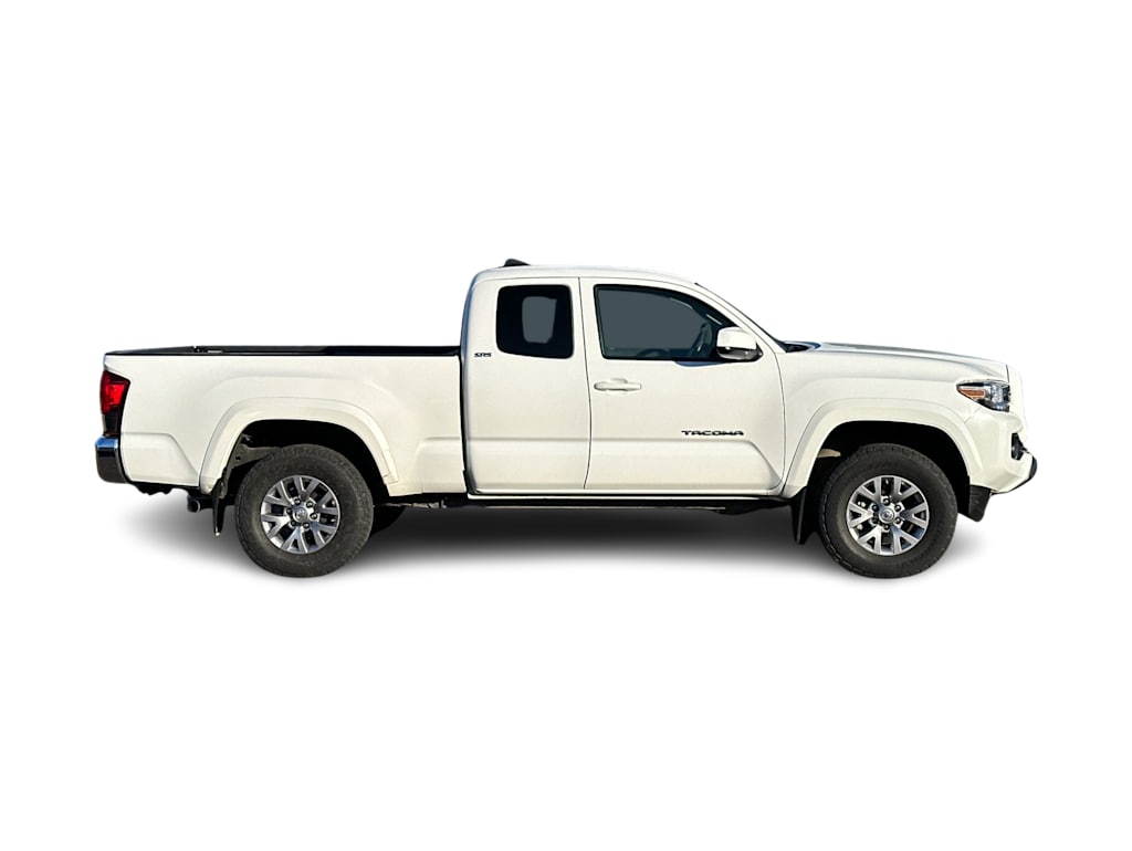 2018 Toyota Tacoma SR5 18