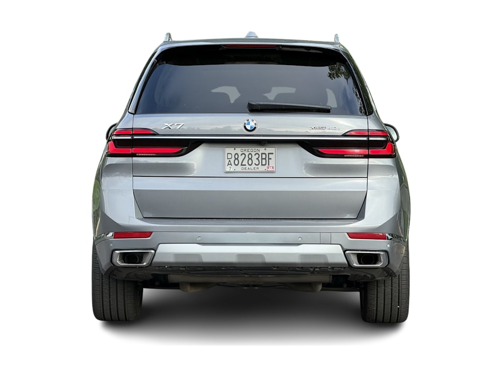 Thumbnail: 2026 BMW X7 - 5