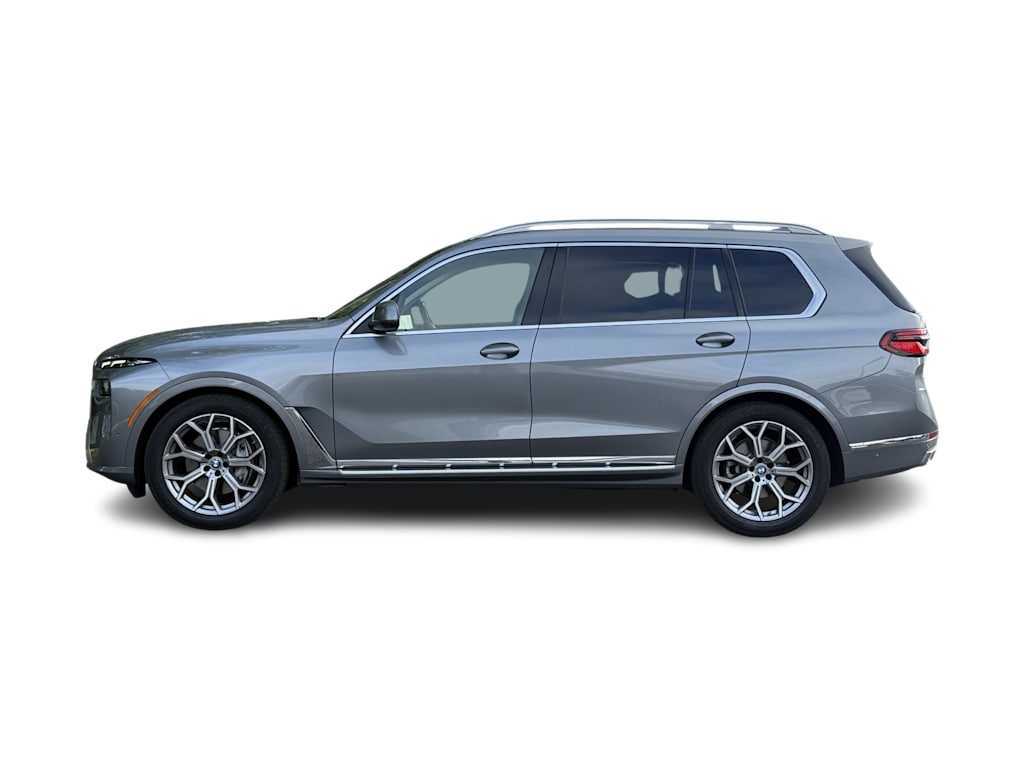 Thumbnail: 2026 BMW X7 - 3