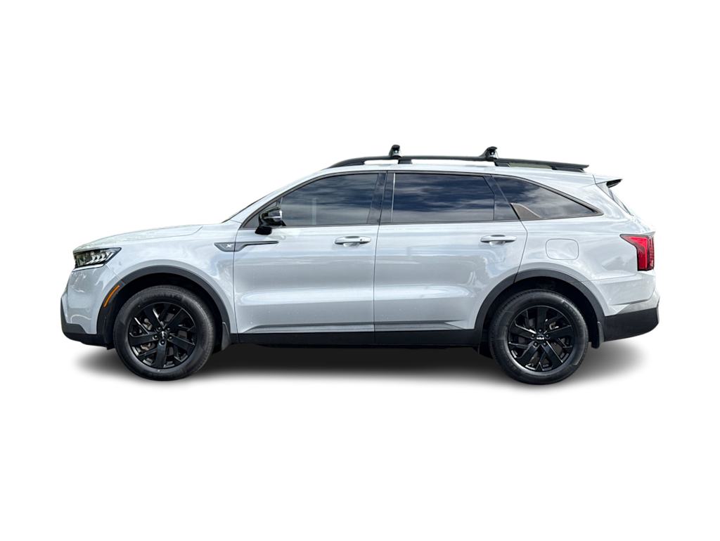 Thumbnail: 2022 Kia Sorento - 3