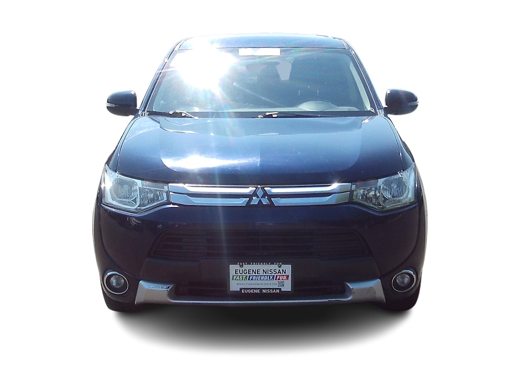 Thumbnail: 2015 Mitsubishi Outlander - 9