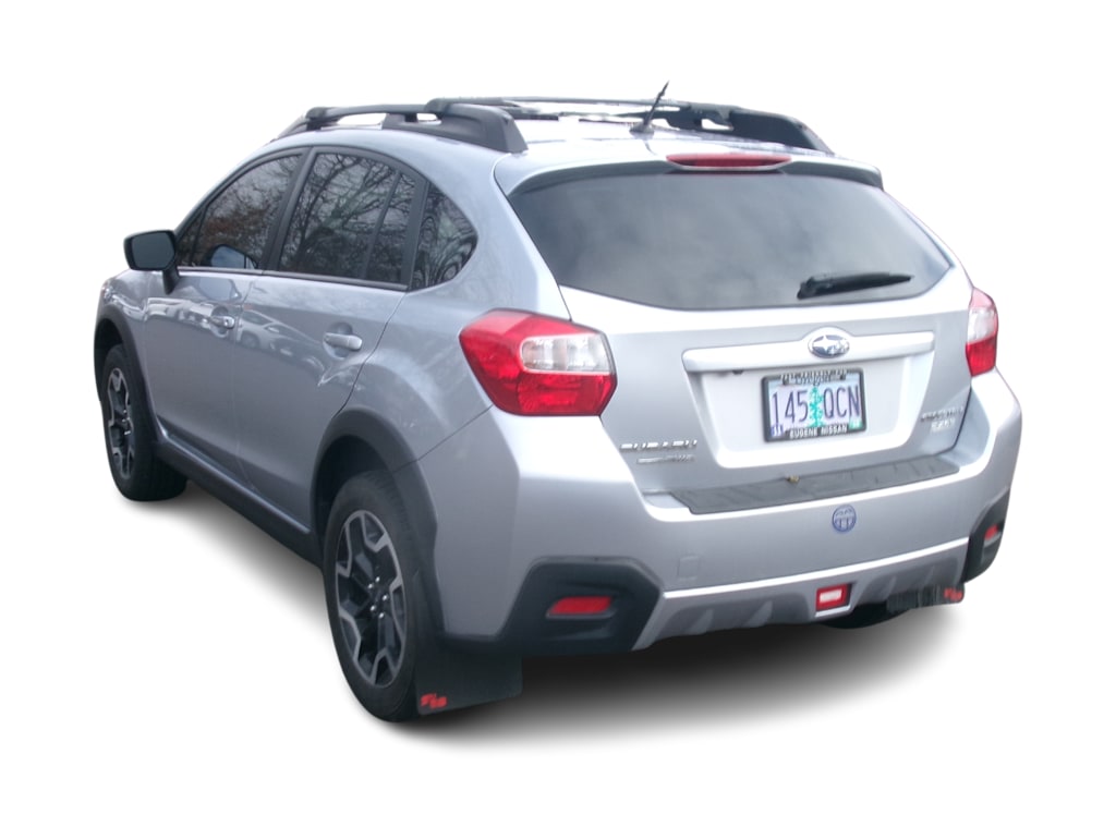 Thumbnail: 2017 Subaru Crosstrek - 3