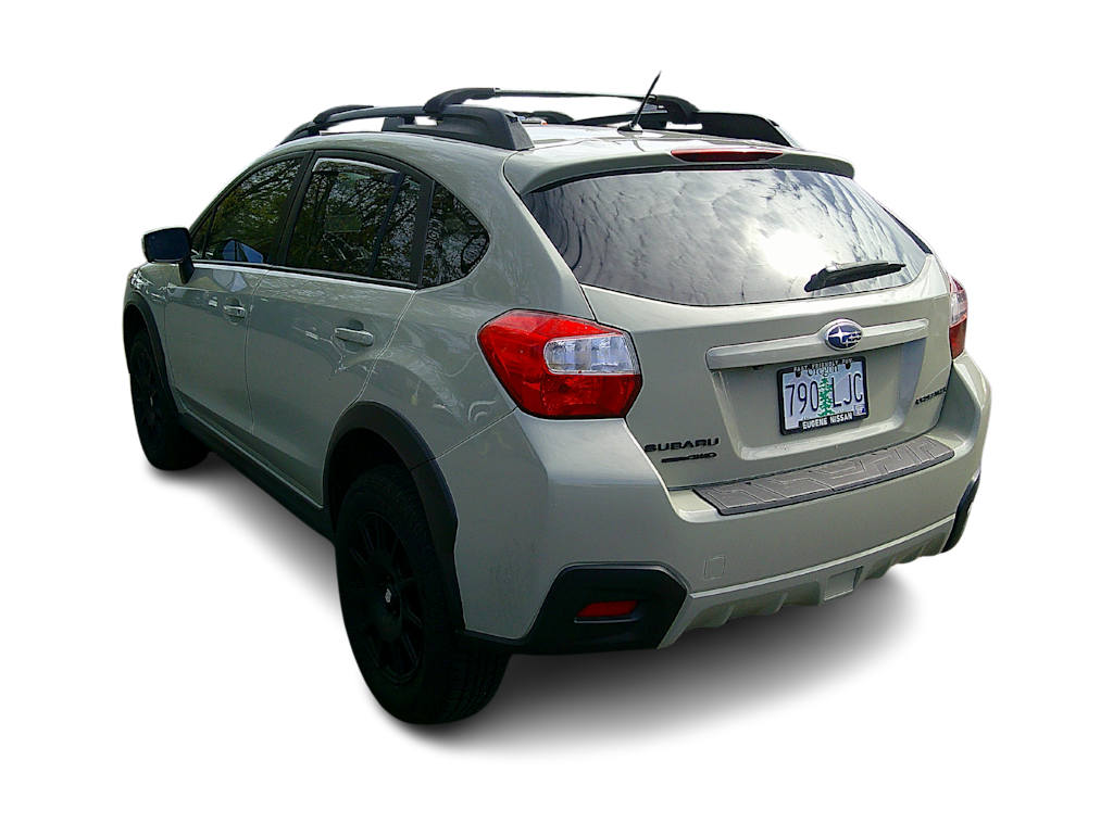 Thumbnail: 2017 Subaru Crosstrek - 3