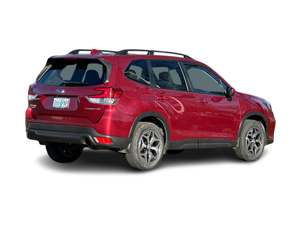Thumbnail: 2020 Subaru Forester - 17