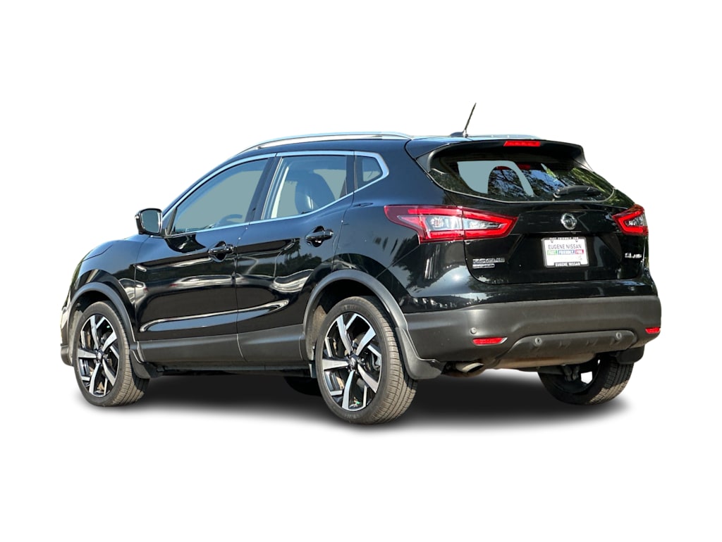Thumbnail: 2020 Nissan Rogue Sport - 4