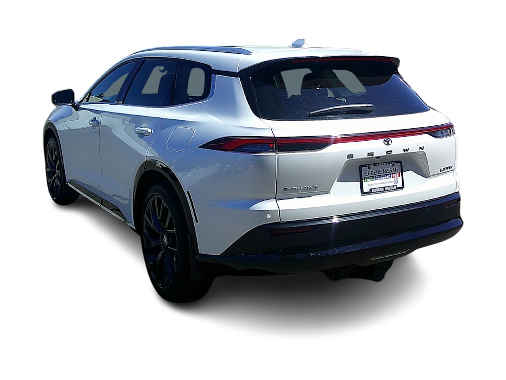 Thumbnail: 2025 Toyota Crown Signia - 5
