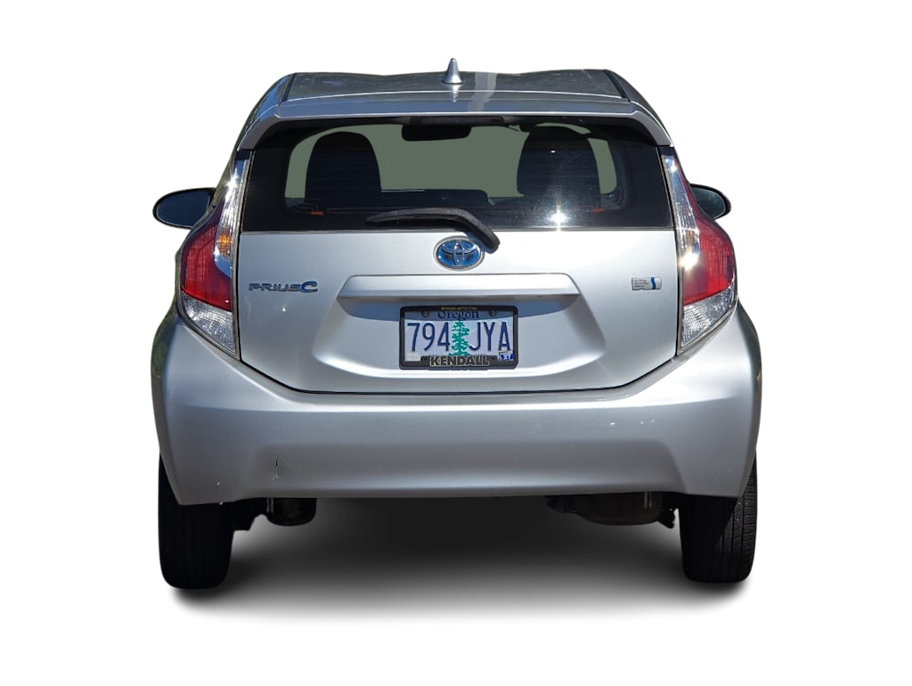 Thumbnail: 2016 Toyota Prius c - 5