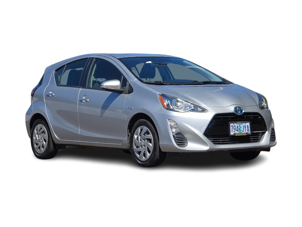 Thumbnail: 2016 Toyota Prius c - 20
