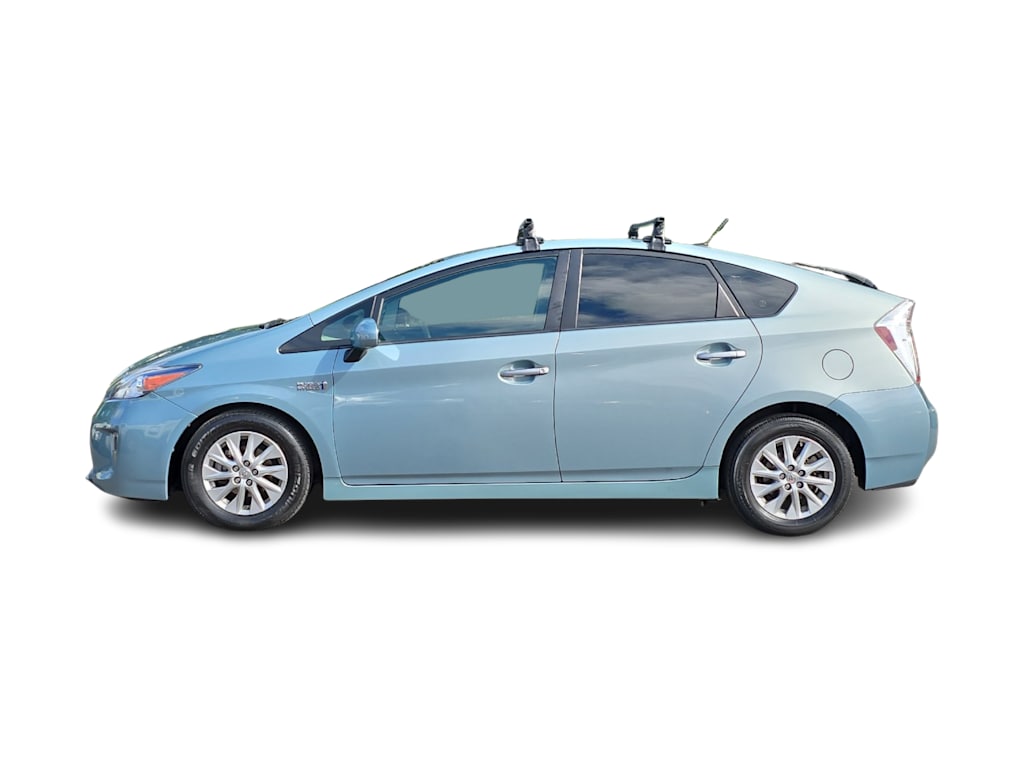 Thumbnail: 2014 Toyota Prius - 3