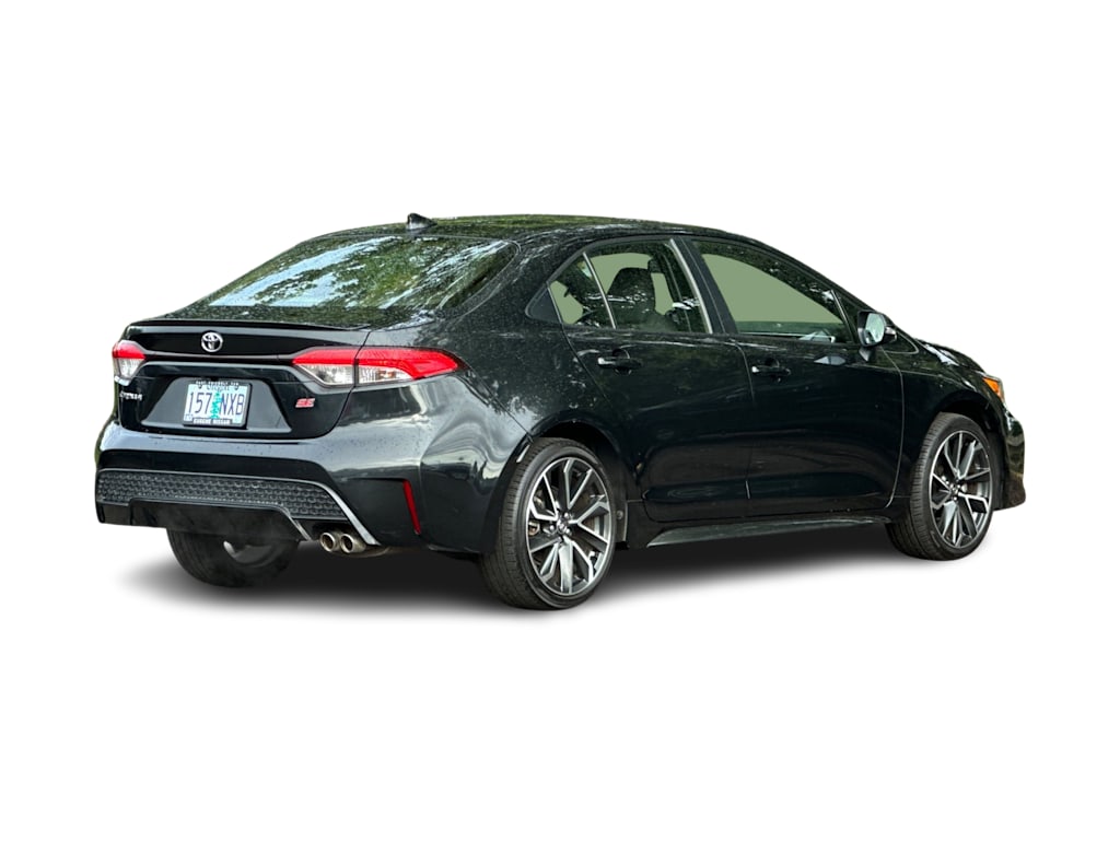 Thumbnail: 2022 Toyota Corolla - 17