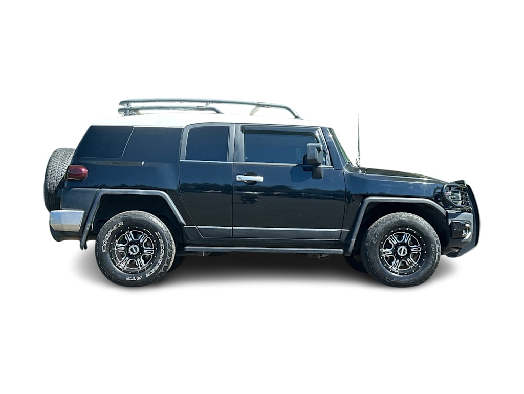 Thumbnail: 2007 Toyota FJ Cruiser - 18