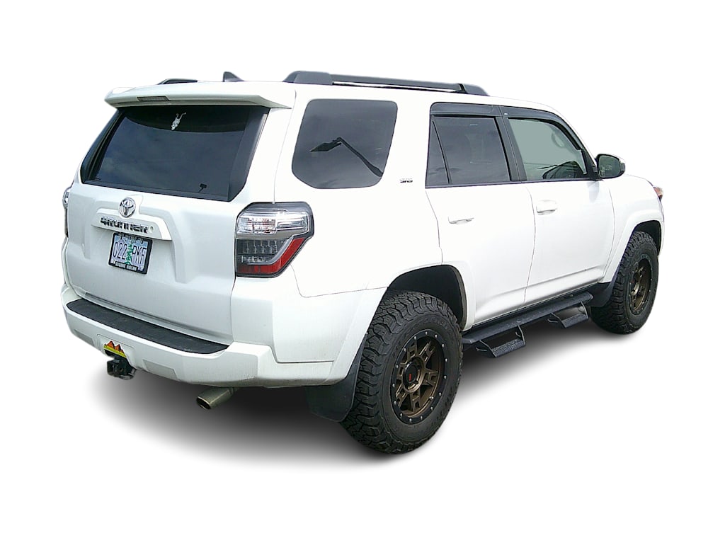 Thumbnail: 2019 Toyota 4Runner - 7