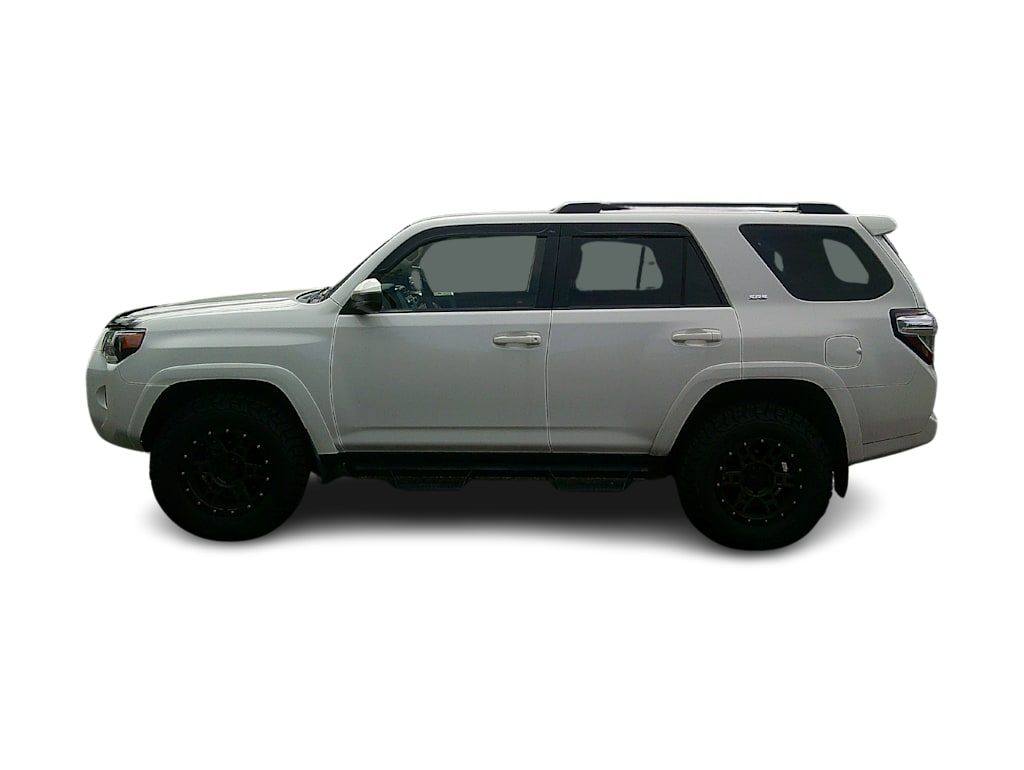 Thumbnail: 2019 Toyota 4Runner - 2