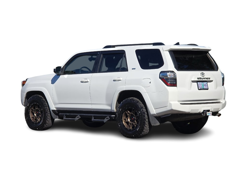 Thumbnail: 2019 Toyota 4Runner - 4