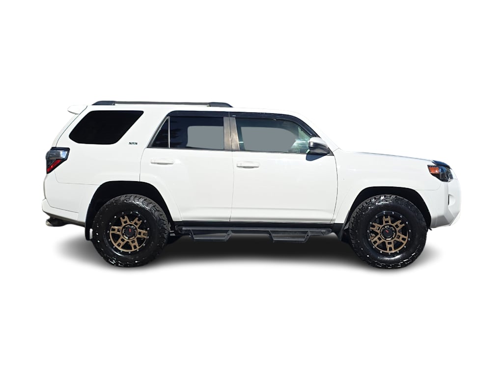 Thumbnail: 2019 Toyota 4Runner - 19
