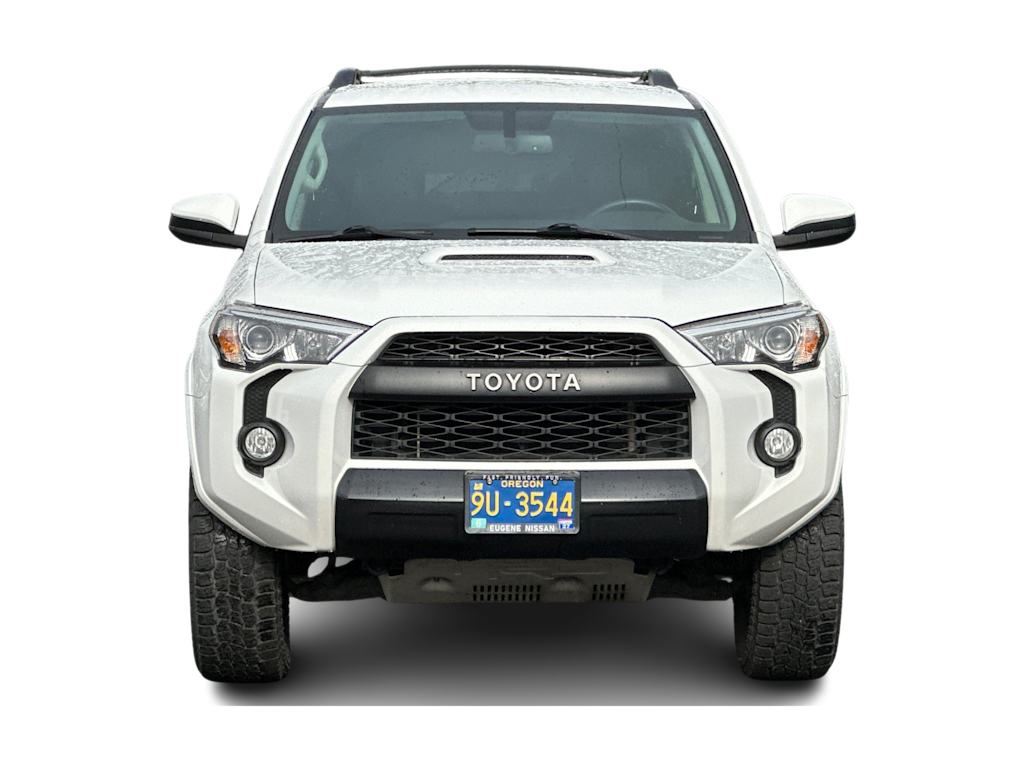 Thumbnail: 2016 Toyota 4Runner - 6