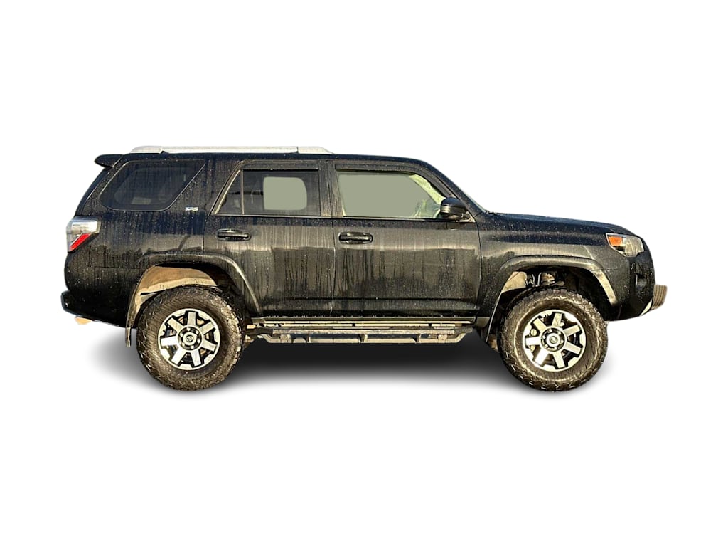 2018 Toyota 4Runner SR5 19