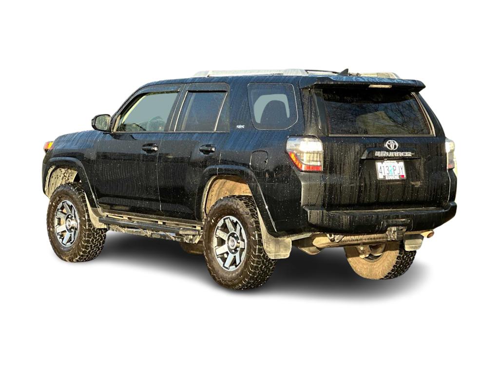 2018 Toyota 4Runner SR5 4