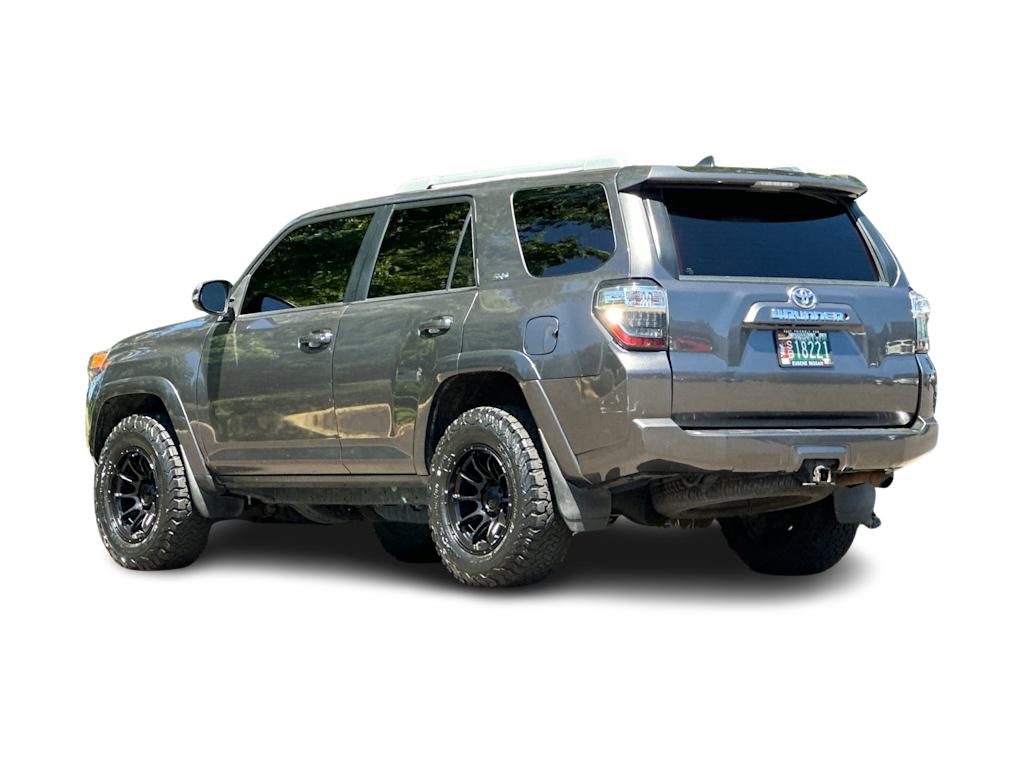 Thumbnail: 2018 Toyota 4Runner - 4