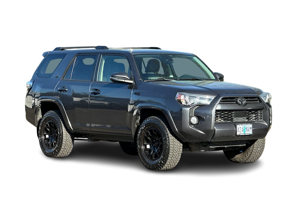2020 Toyota 4Runner SR5 20