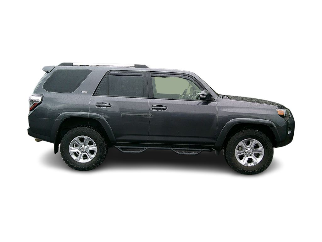 Thumbnail: 2021 Toyota 4Runner - 10