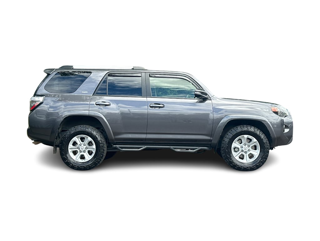 Thumbnail: 2021 Toyota 4Runner - 19
