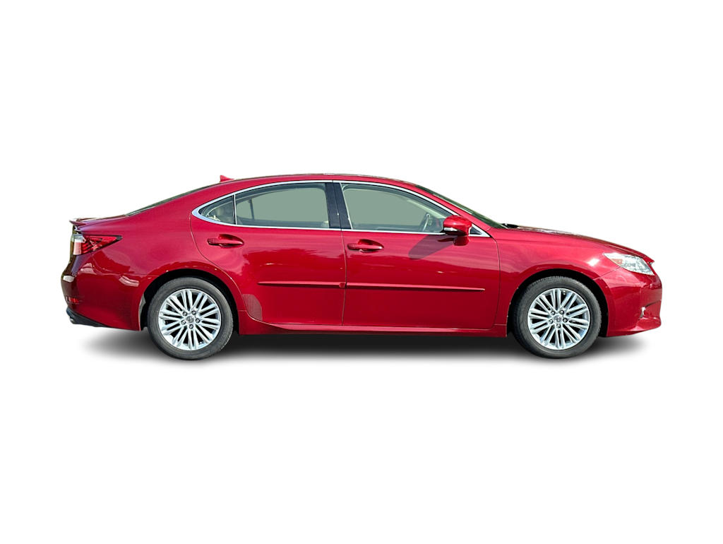 Thumbnail: 2013 Lexus ES - 17