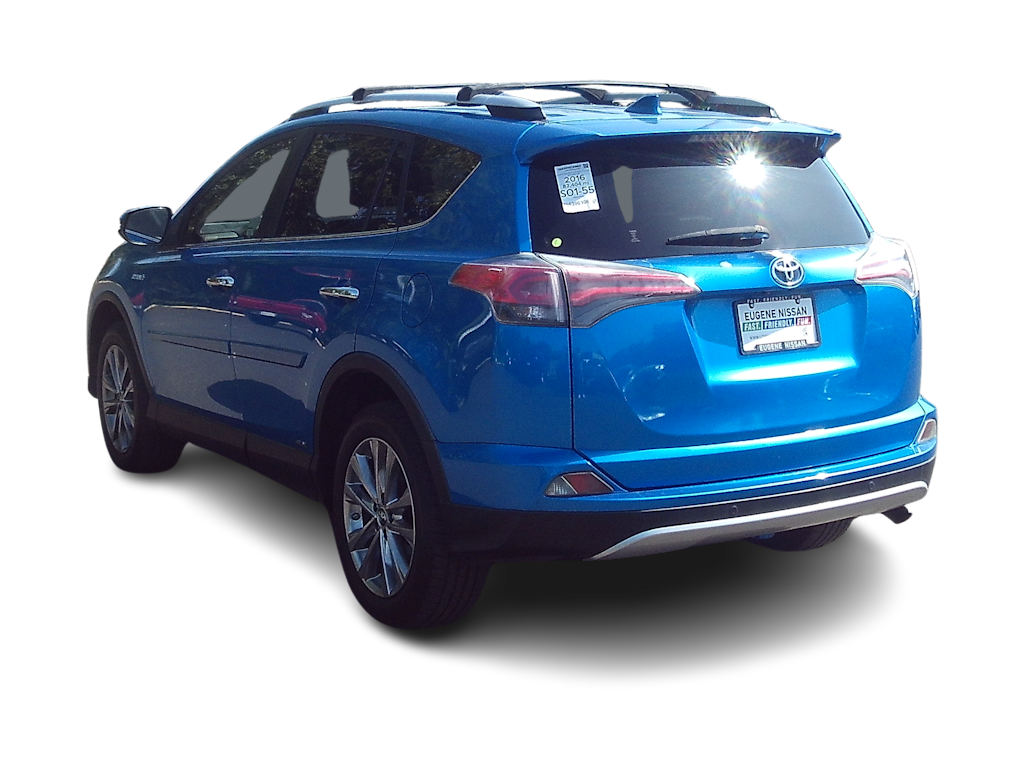 Thumbnail: 2016 Toyota RAV4 - 3