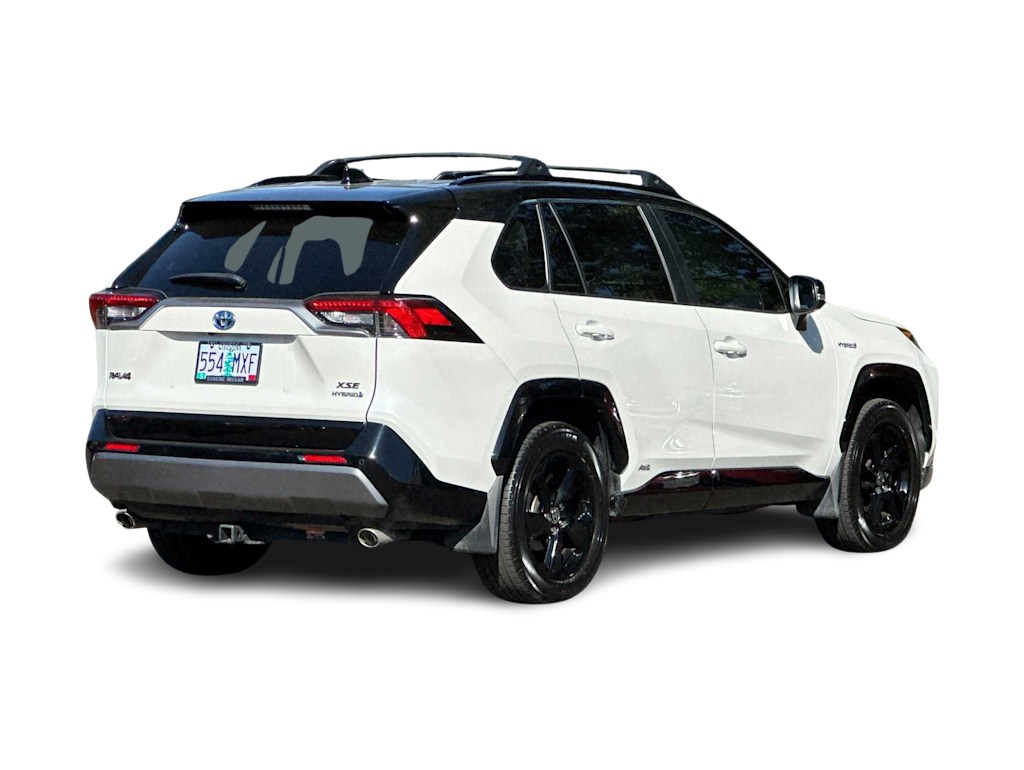 2020 Toyota RAV4 XSE 18