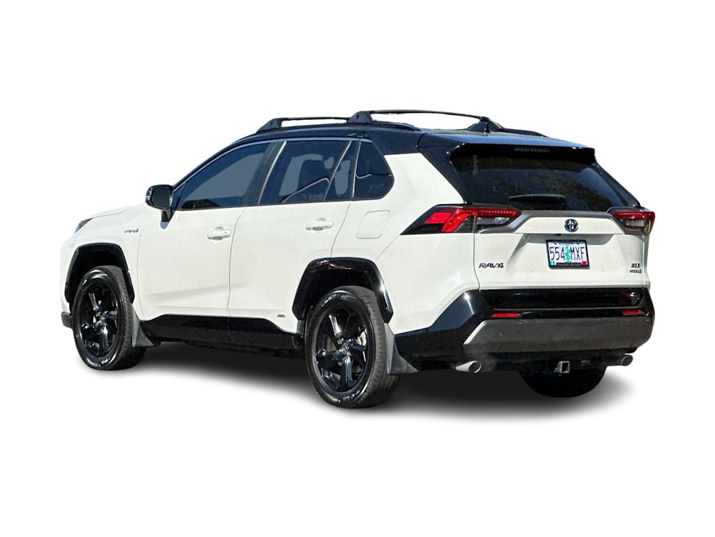 2020 Toyota RAV4 XSE 4