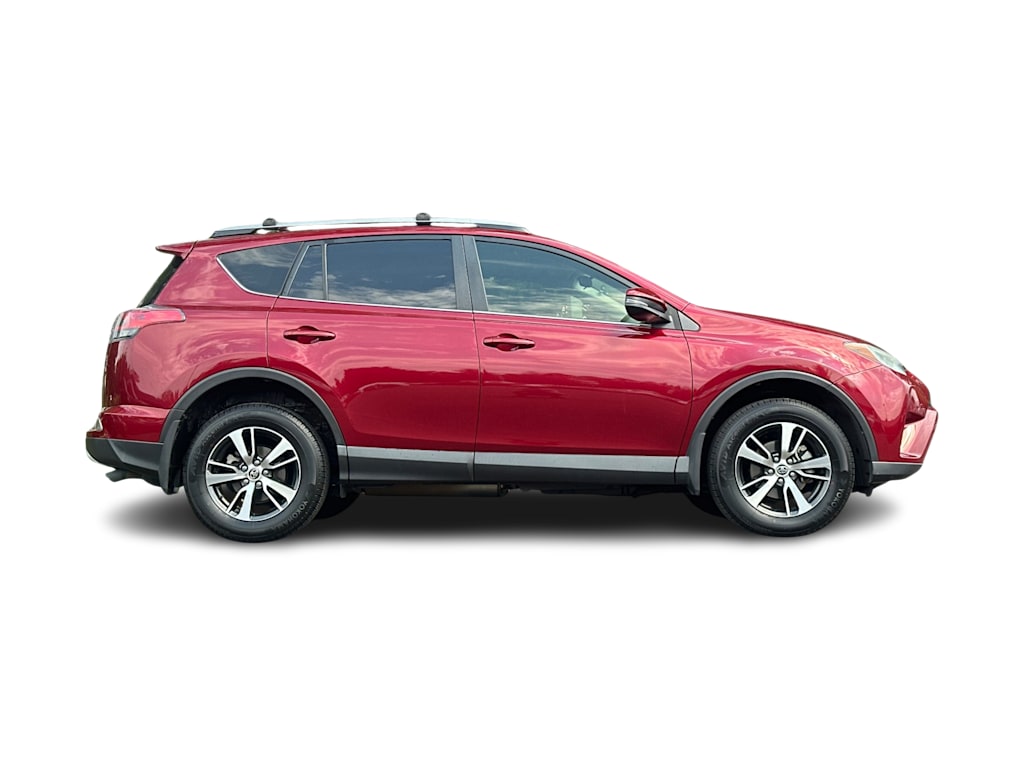 Thumbnail: 2018 Toyota RAV4 - 19
