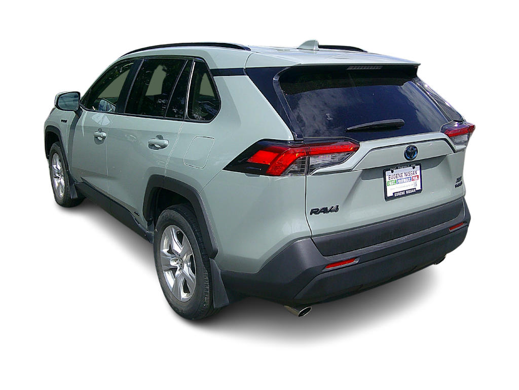 Thumbnail: 2021 Toyota RAV4 - 3