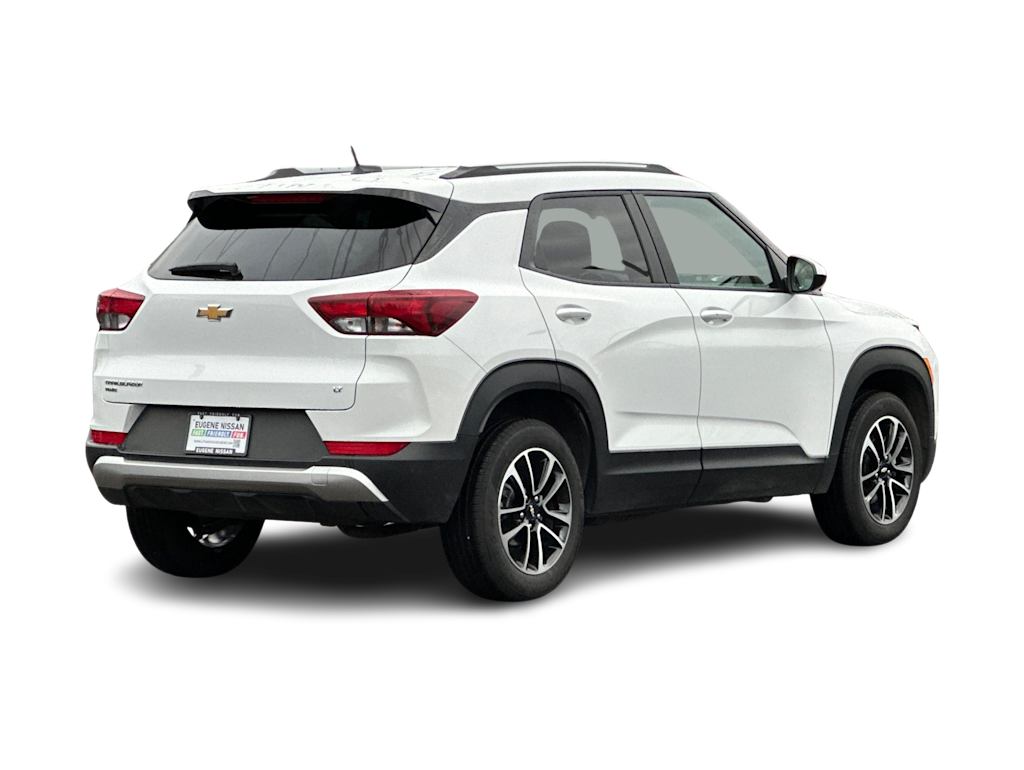 Thumbnail: 2025 Chevrolet TrailBlazer - 18