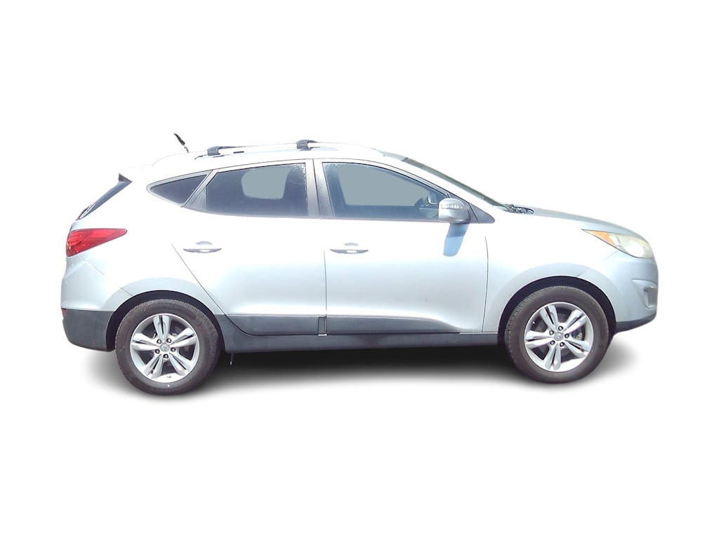 Thumbnail: 2013 Hyundai Tucson - 8