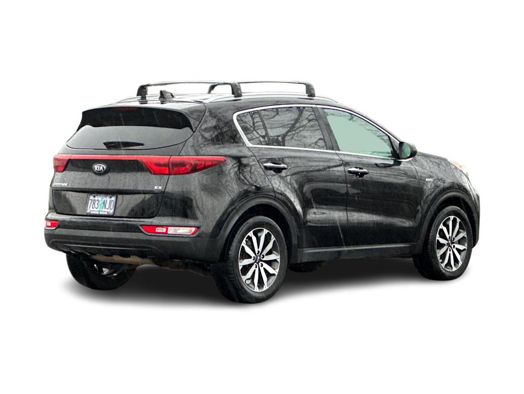 Thumbnail: 2017 Kia Sportage - 18