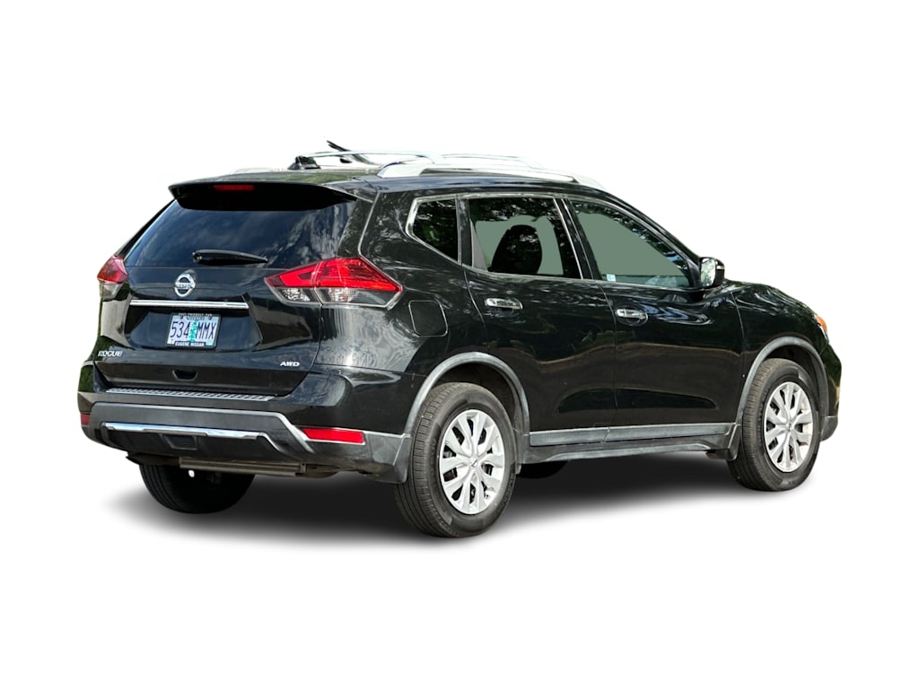 Thumbnail: 2017 Nissan Rogue - 19