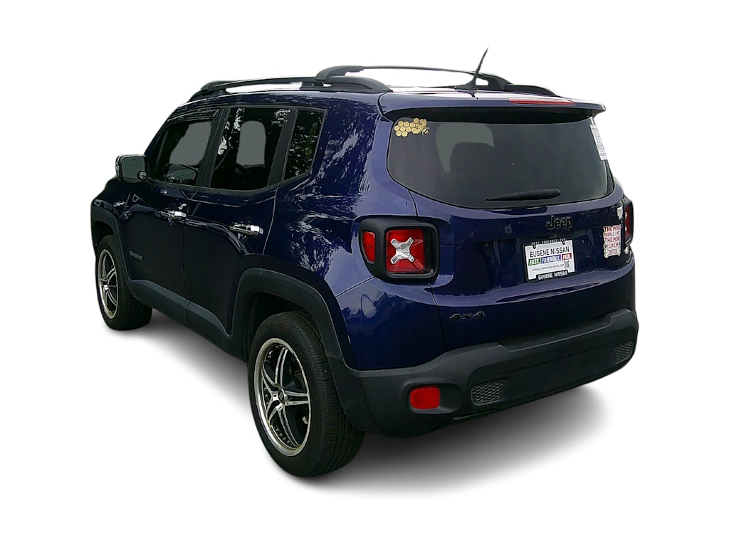 Thumbnail: 2017 Jeep Renegade - 3