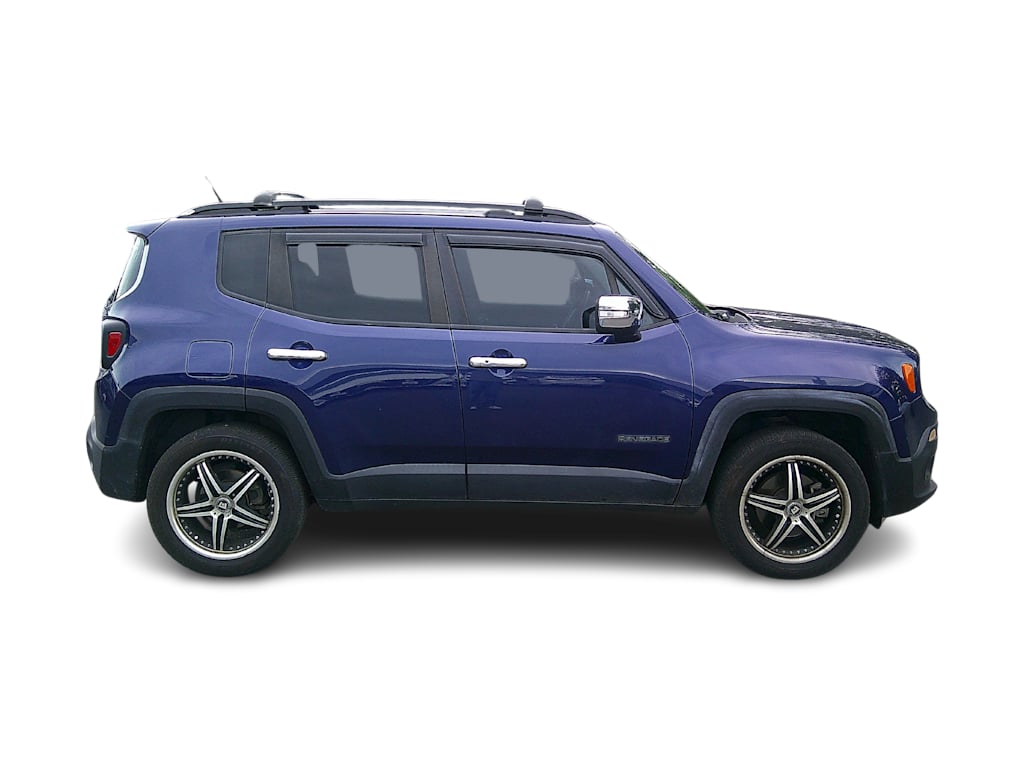 Thumbnail: 2017 Jeep Renegade - 9