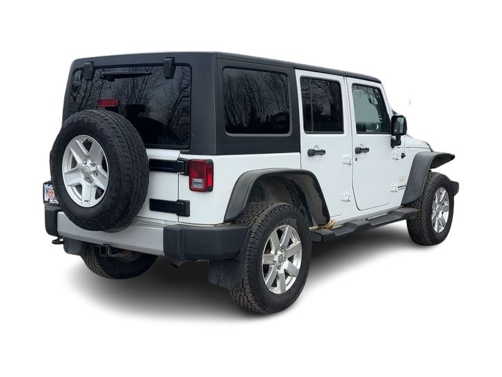 Thumbnail: 2015 Jeep Wrangler - 22