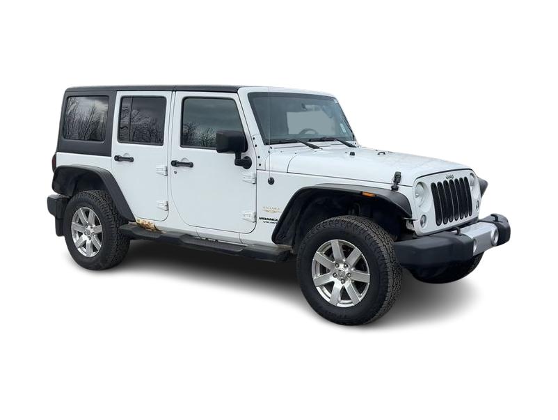 Thumbnail: 2015 Jeep Wrangler - 14