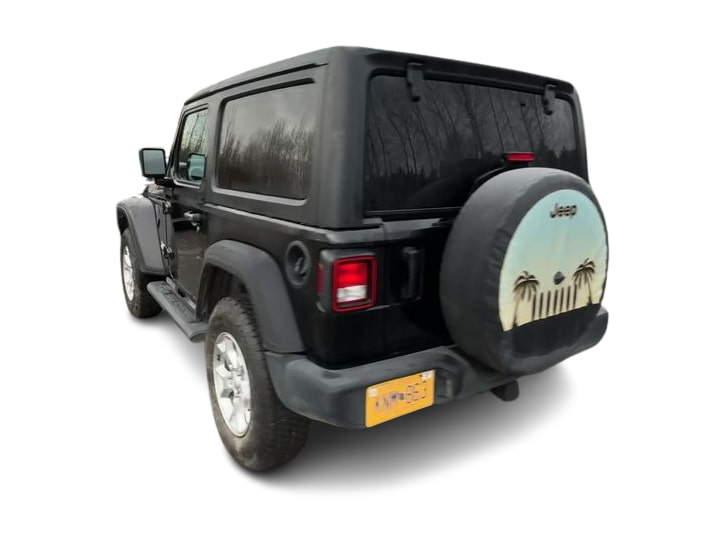 Thumbnail: 2021 Jeep Wrangler - 21