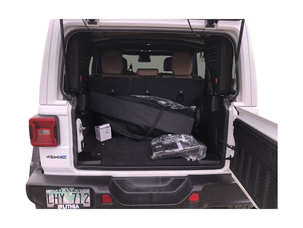 Thumbnail: 2021 Jeep Wrangler - 13