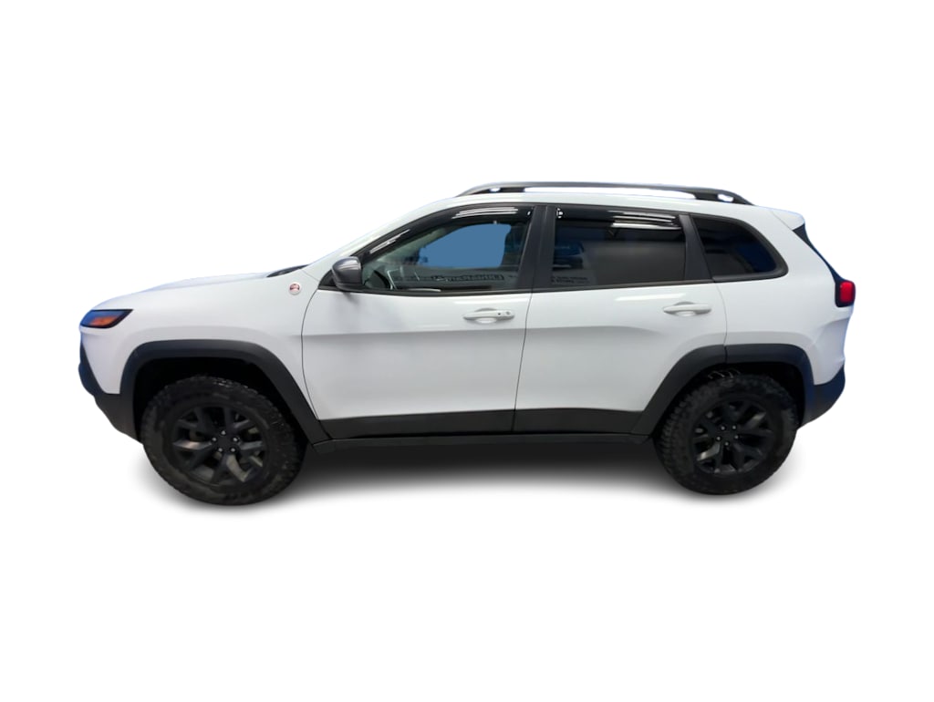 Thumbnail: 2017 Jeep Cherokee - 20