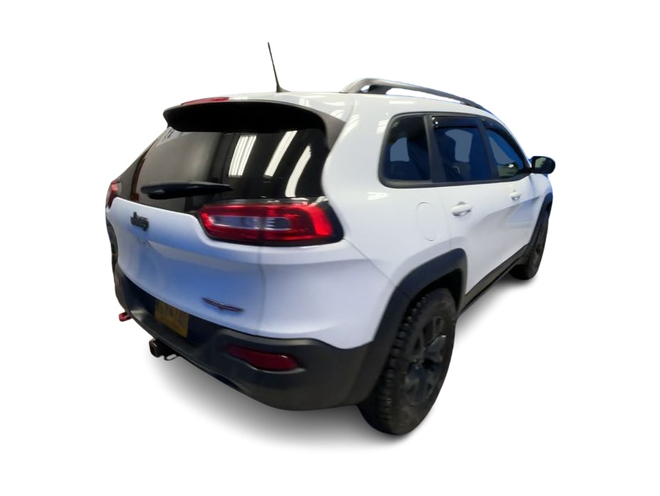 Thumbnail: 2017 Jeep Cherokee - 24