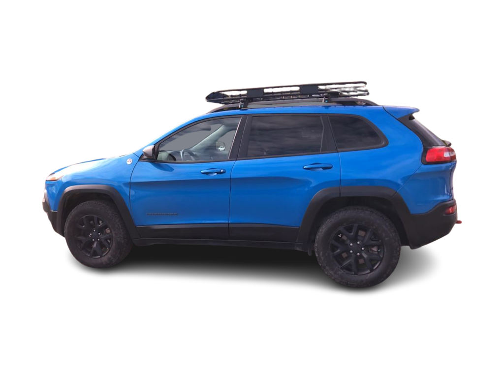 Thumbnail: 2018 Jeep Cherokee - 21